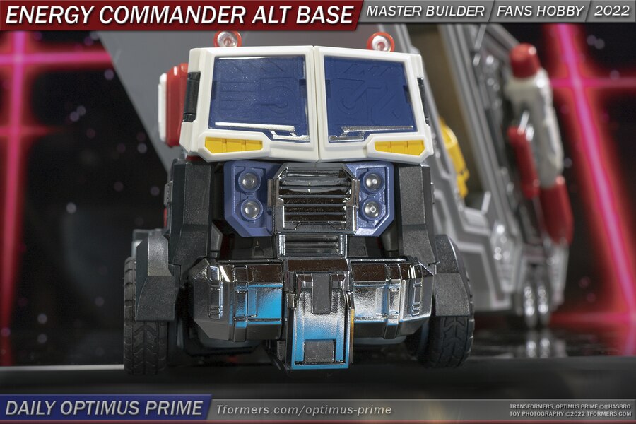 Daily Optimus Prime   Energy Commander Alternate Base Mode Image  (13 of 20)